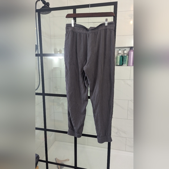 TNA joggers - Picture 2 of 5